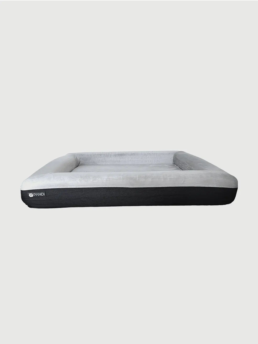 Vista frontal de la CAMA ORTOPÉDICA PARA MASCOTAS de PANDI, mostrando su forma amplia y acogedora, perfecta para que tu mascota descanse.