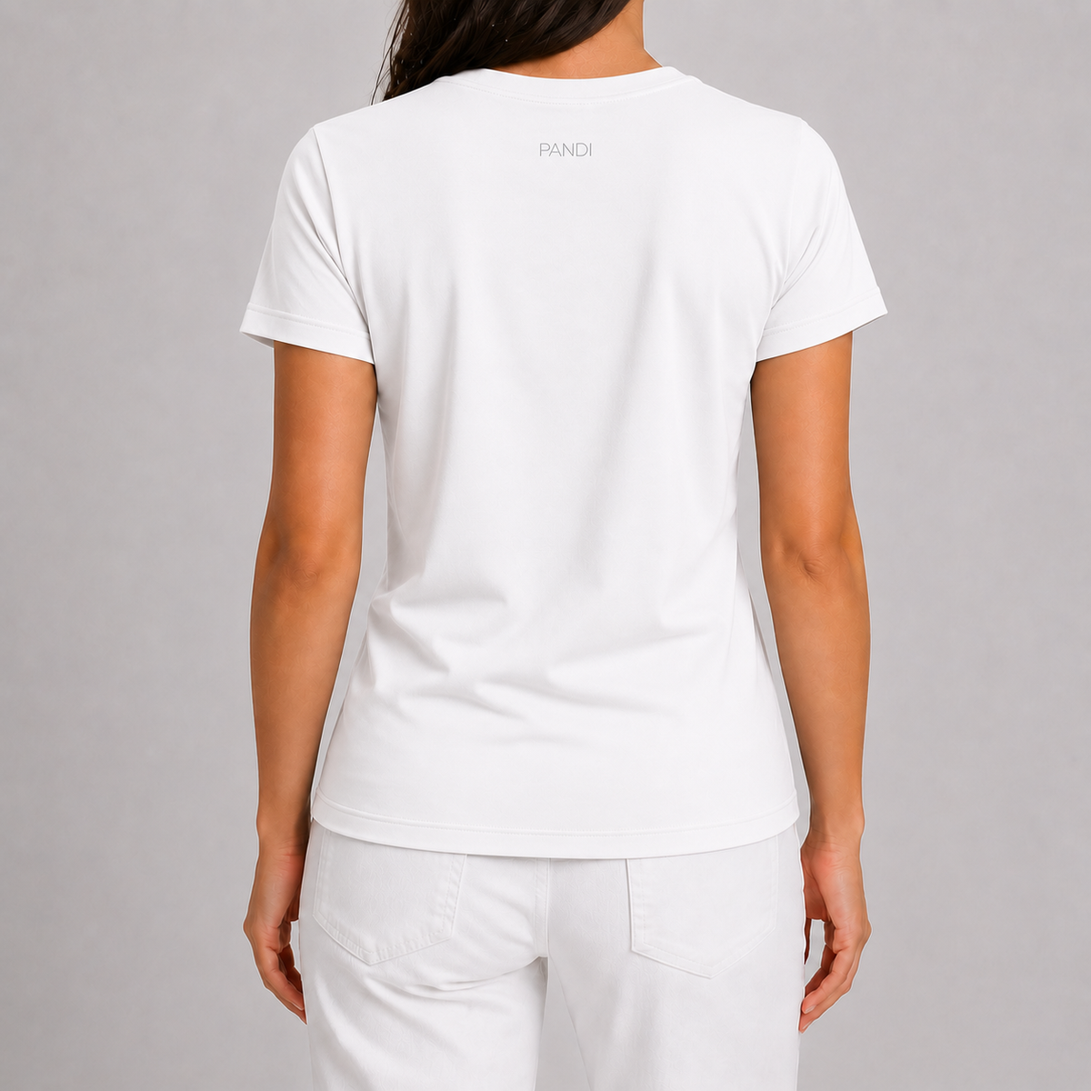 Camiseta de bambú para mujer color blanco, detalle de tela 95% bambú y 5% elastano — PANDI, entrega a toda Costa Rica