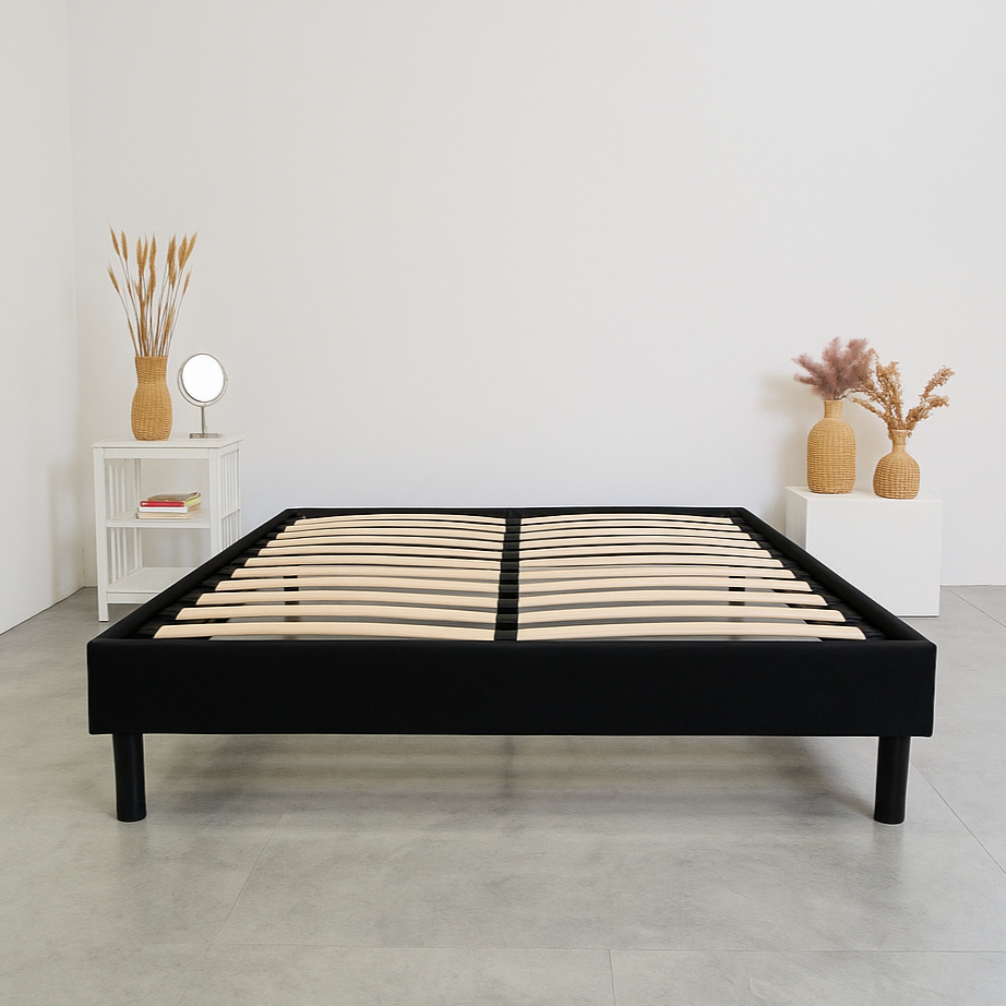 Base de cama PANDI, en lino 100% poliéster, estilo moderno y elegante para transformar tu dormitorio.
