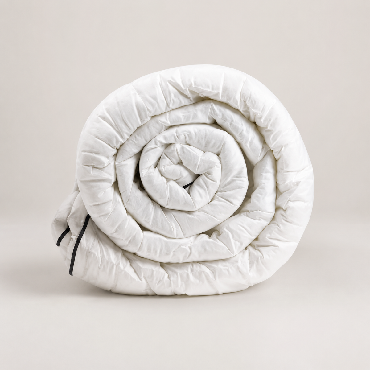 Eco Duvet PANDI de relleno suave, detalle de textura en dormitorio