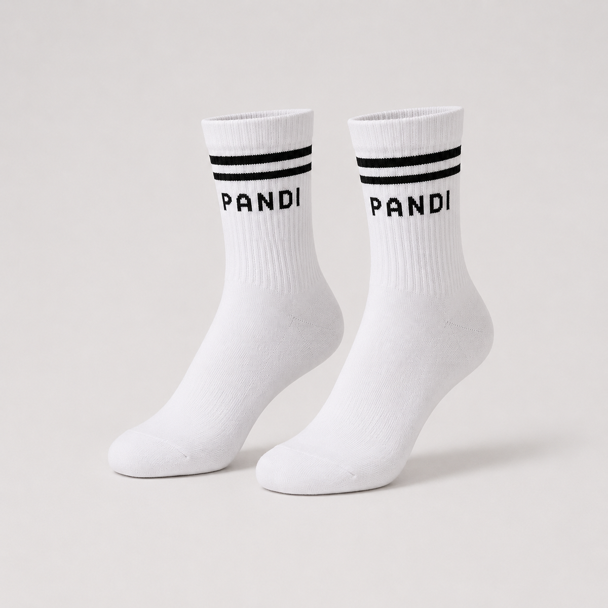 Detalle de las medias de bambú blancas para mujer — tejido suave y transpirable 95% fibra de bambú, de PANDI, Costa Rica